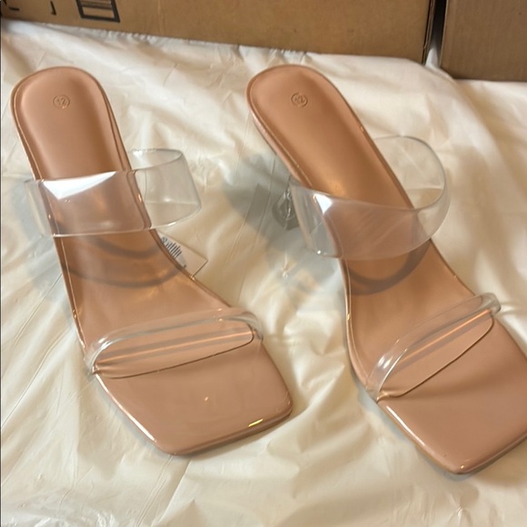 Tan Cream Square Toe Heels with Minimalist Design - Picture 1 of 9